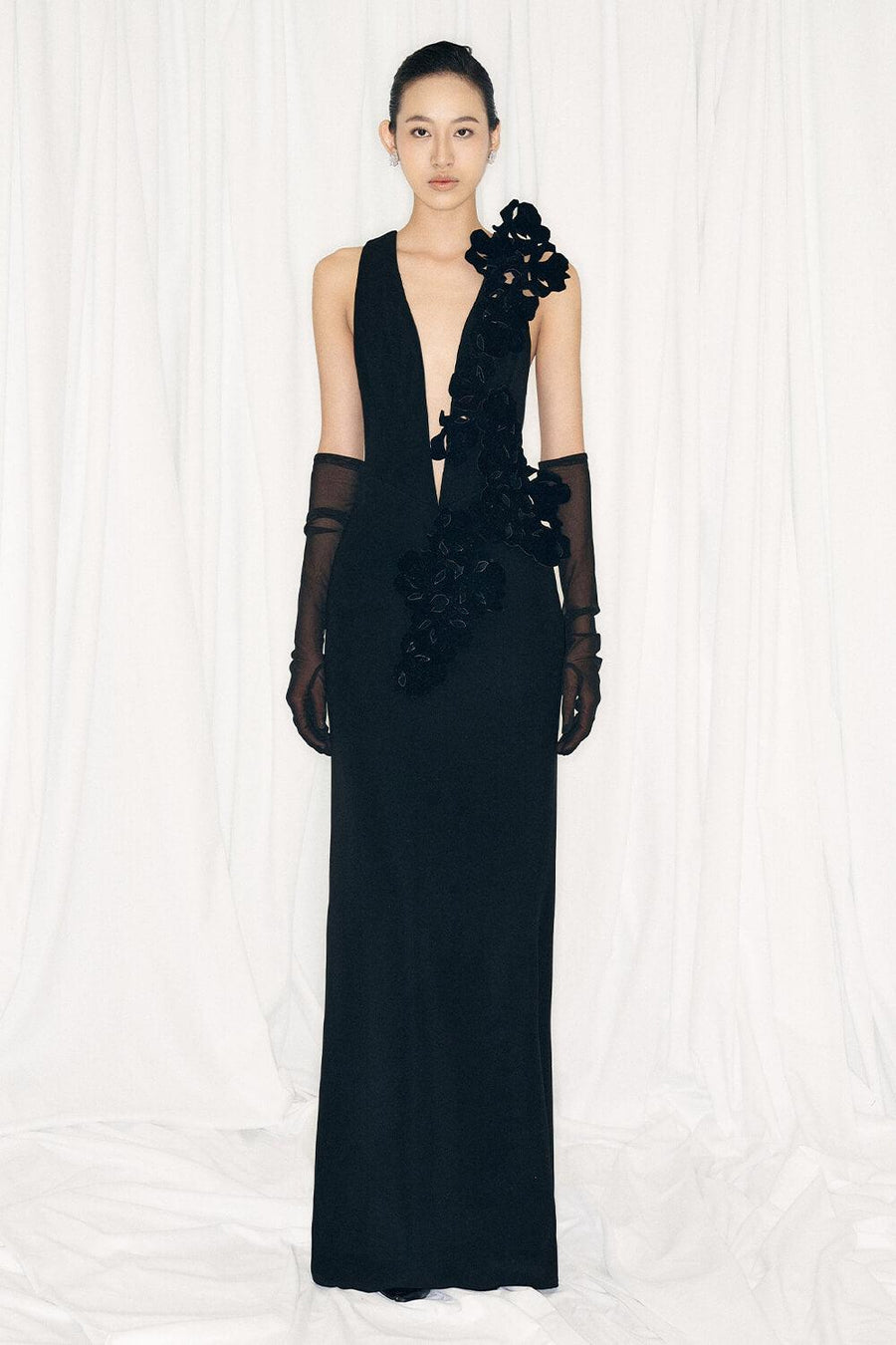 Emory Sheath V-Neck Satin Crepe Floor Length Dress Maxi Dress Lecia RTW