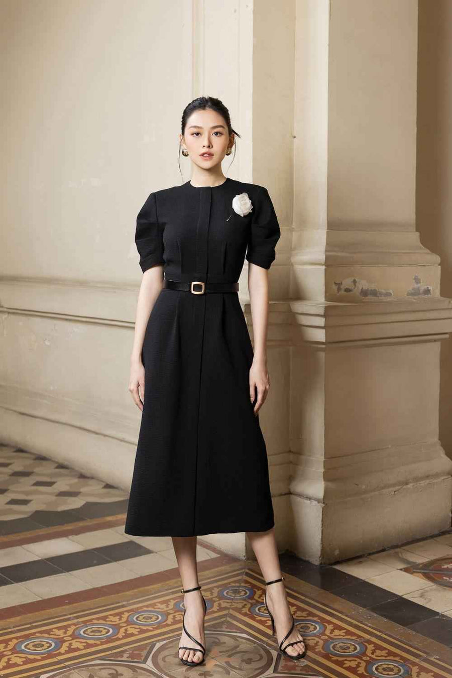 Eva Slit Puffy Sleeved Wool Midi Dress