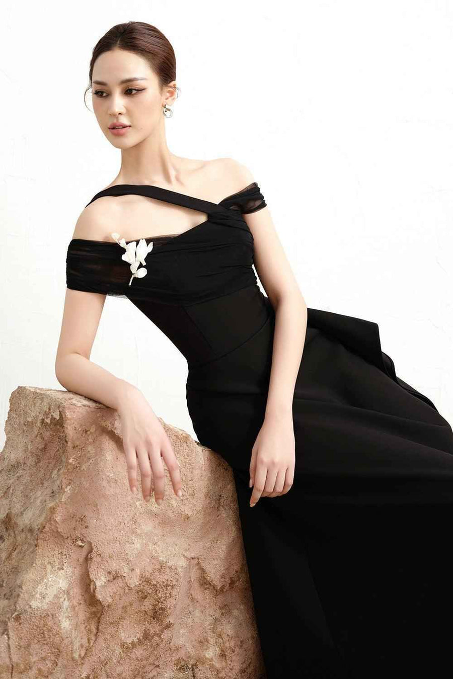 Fleur Asymmetric Diagonal Neck Polycotton Ankle Length Dress