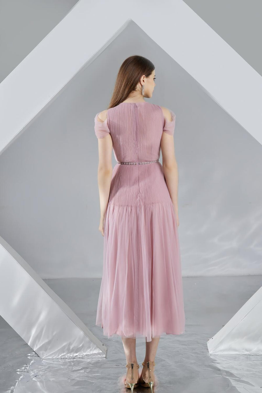 Florence A-line Cold Shoulder Sleeved Organza Midi Dress 20