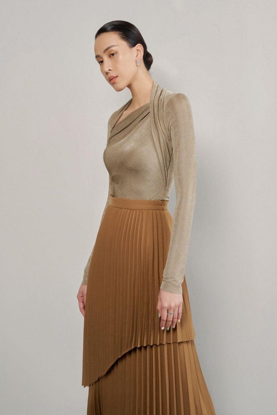 Ginkgo Bodycon Long Sleeved Knitted Fabric Top Steel Beige Long Sleeved Top Eegen Studio