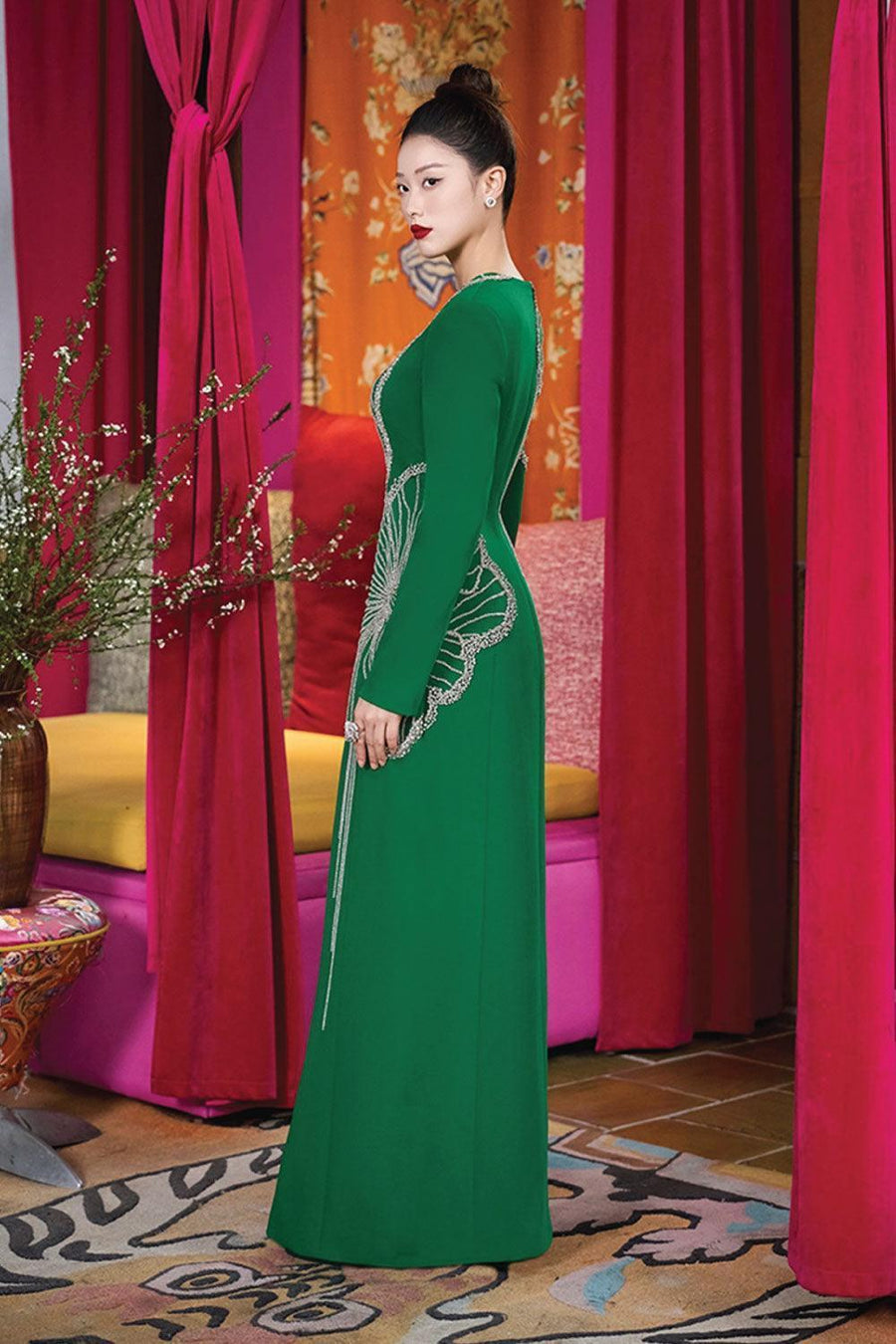 Gracef Sheath Round Neck Velvet Satin Maxi Dress 2