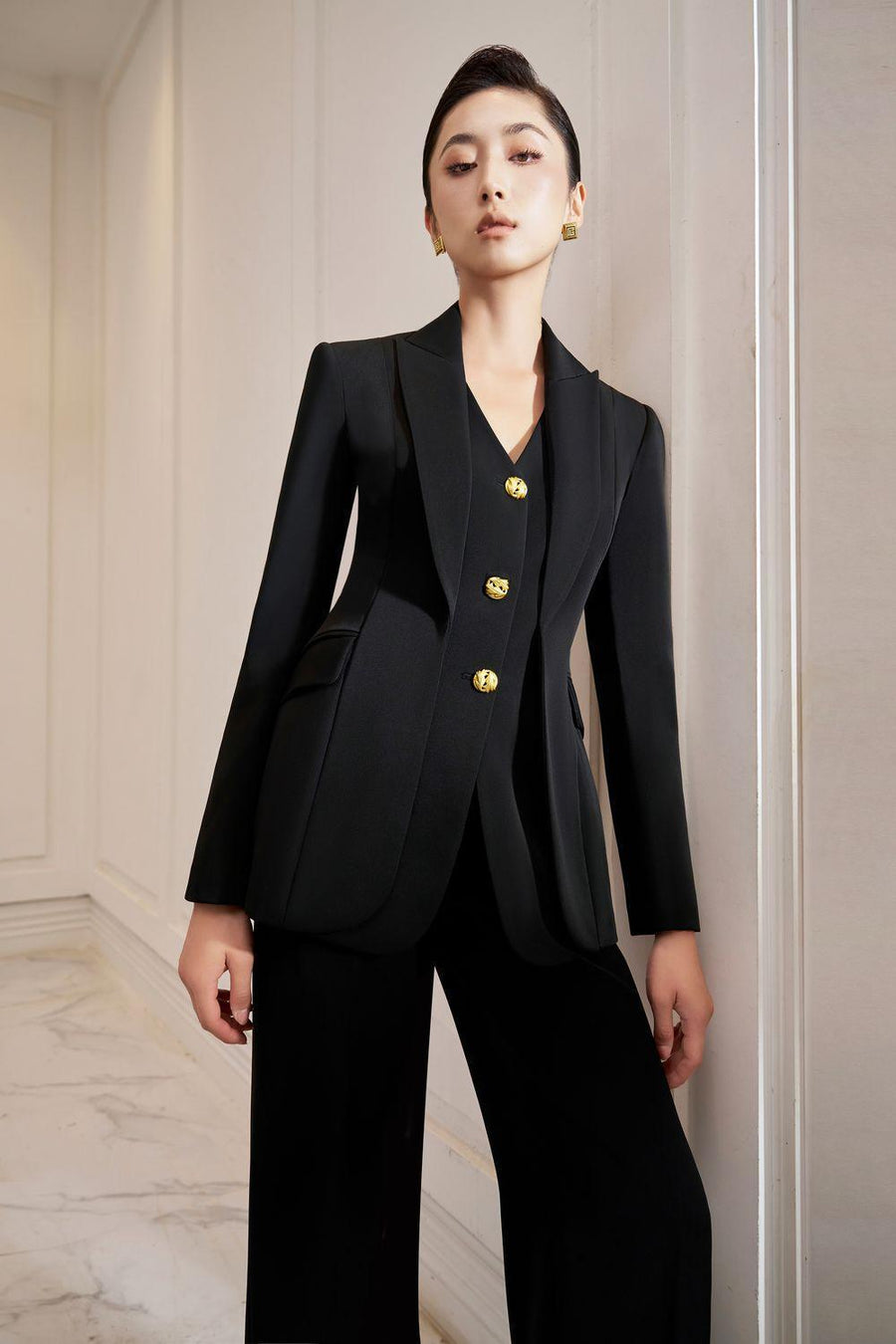 Hanna Hourglass Layered Gabardine Blazer 12