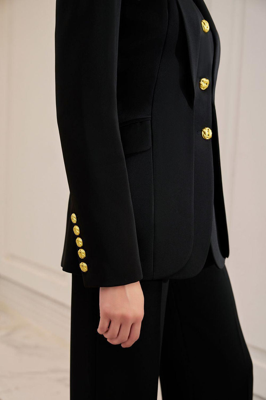 Hanna Hourglass Layered Gabardine Blazer 13