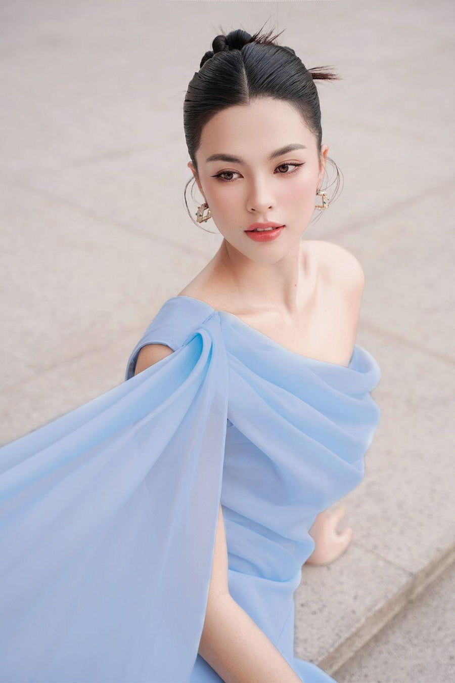 Hazel Pleated Asymmetric Sleeved Organza Voile Midi Dress Midi Dress Larmes
