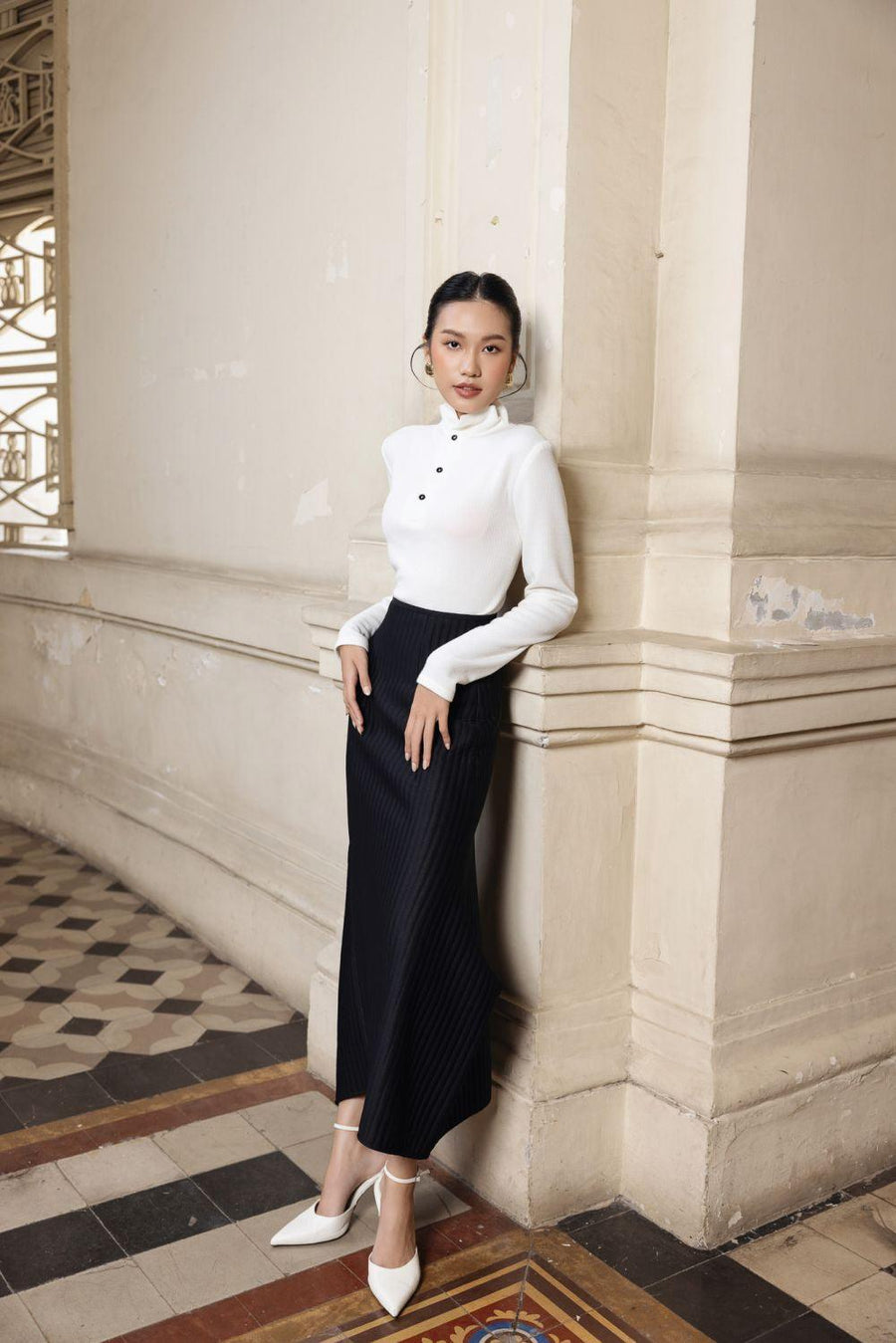 Isabelle A-line Ribbed Knit Midi Skirt 4