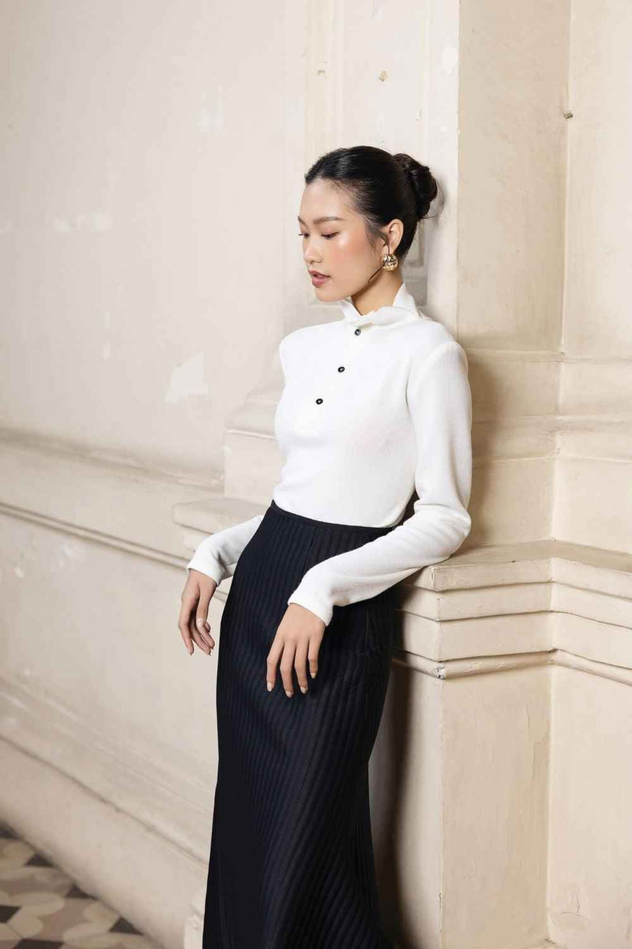 Isabelle Straight High Neck Knit Top