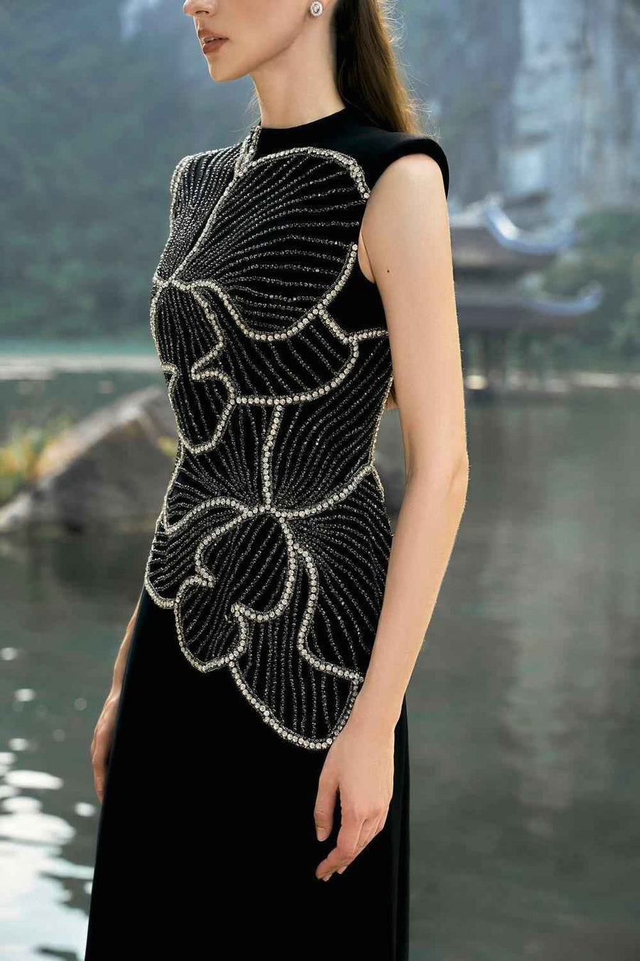 Itinerant A-line Sleeveless Velvet Floor Length Dress
