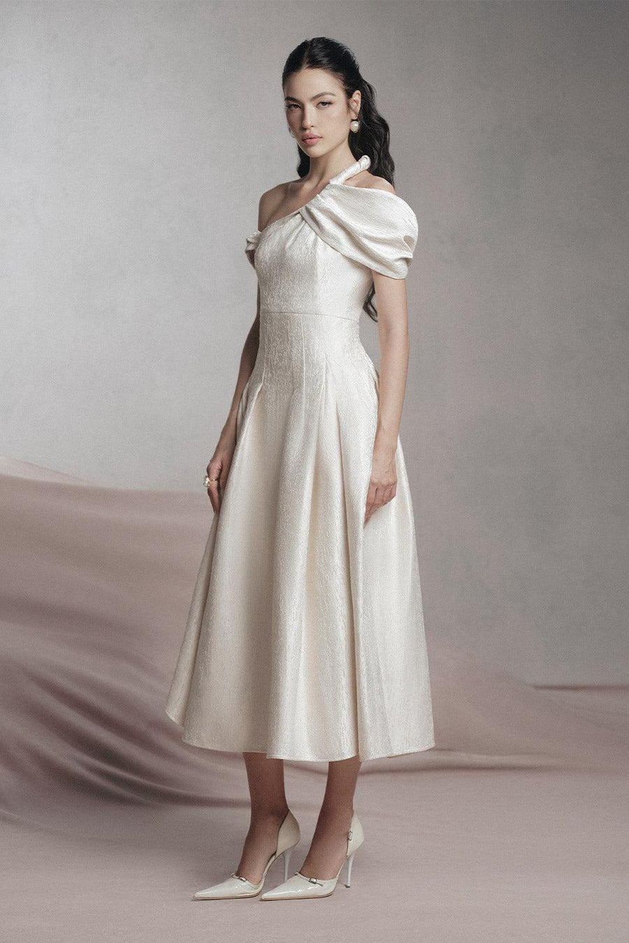 Jacqueline Fit and Flare Asymmetric Sleeved Taffeta Midi Dress Light Beige Midi Dress LaLING