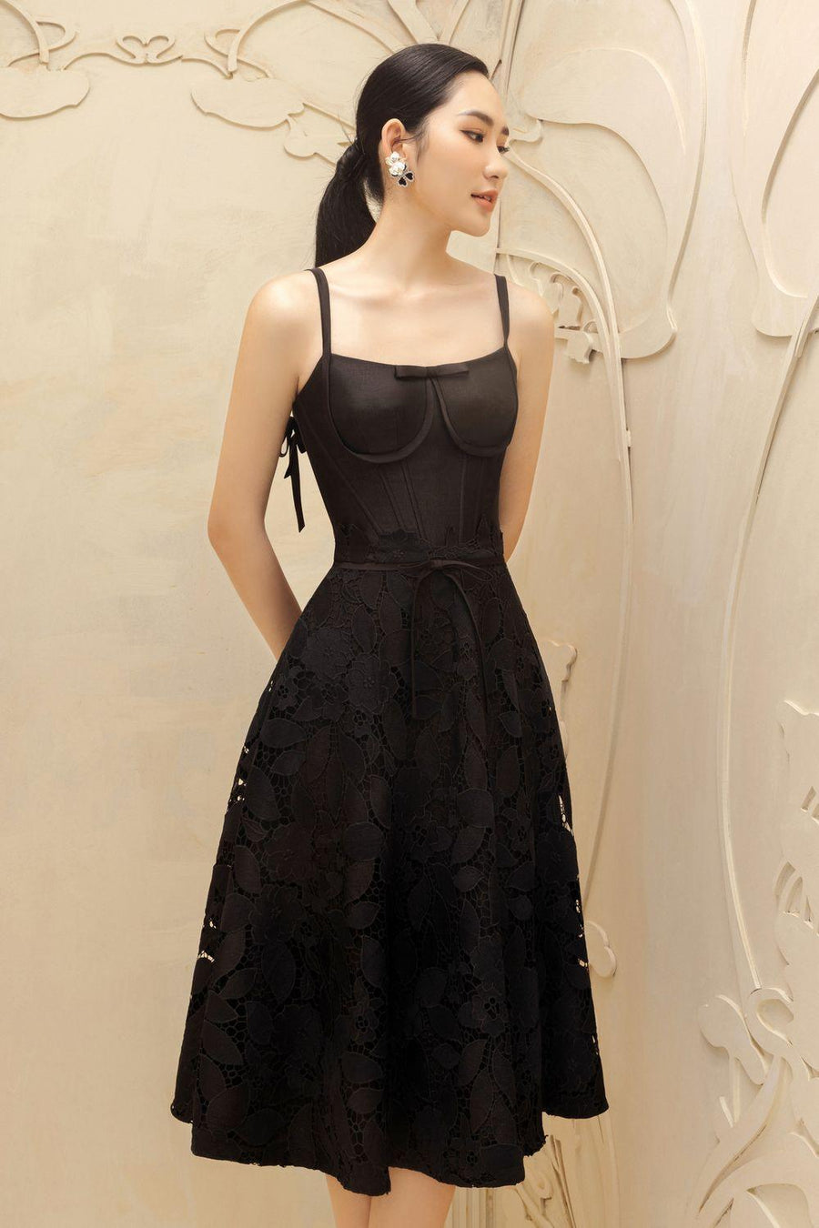 Jeanne Bodycon Sleeveless Nacre Taffeta  Crop Top 3