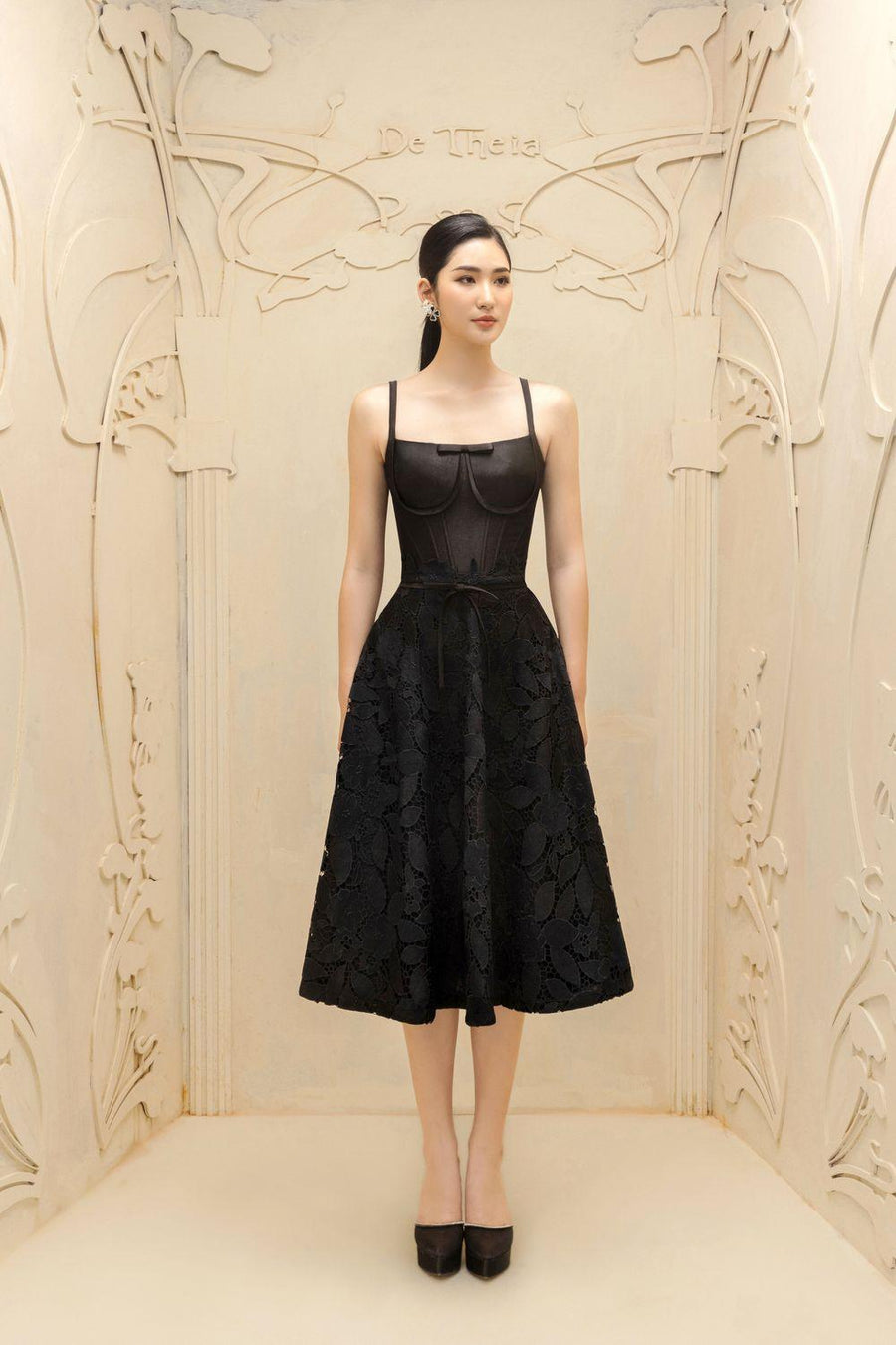 Jeanne Bodycon Sleeveless Nacre Taffeta  Crop Top 5