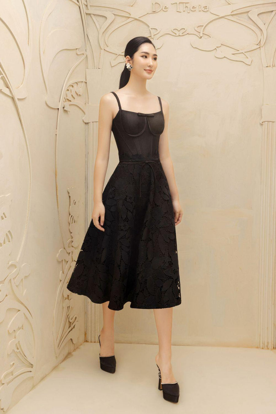 Jeanne Bodycon Sleeveless Nacre Taffeta  Crop Top 6