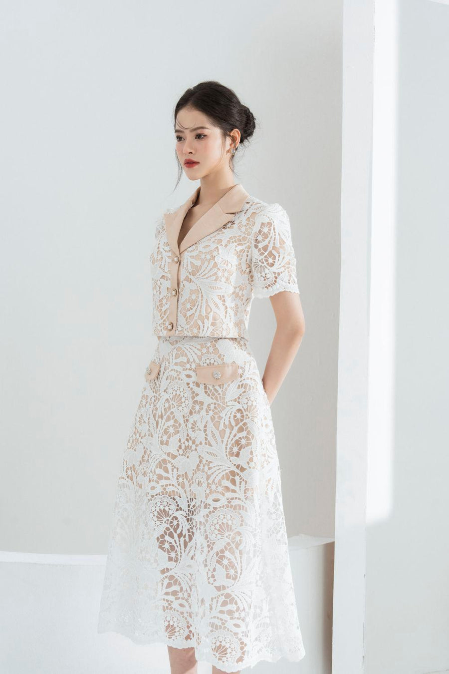 Jenny A-line Flap Pocket Lace Midi Skirt Skirt Cordia