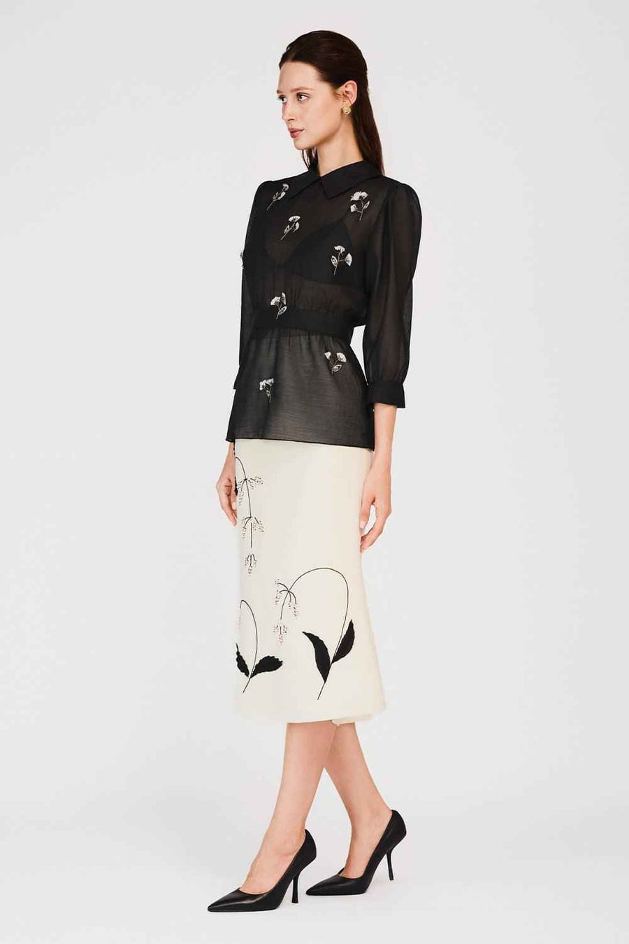 Kamiyah Trumpet Flower Applique Taffeta Calf Length Skirt
