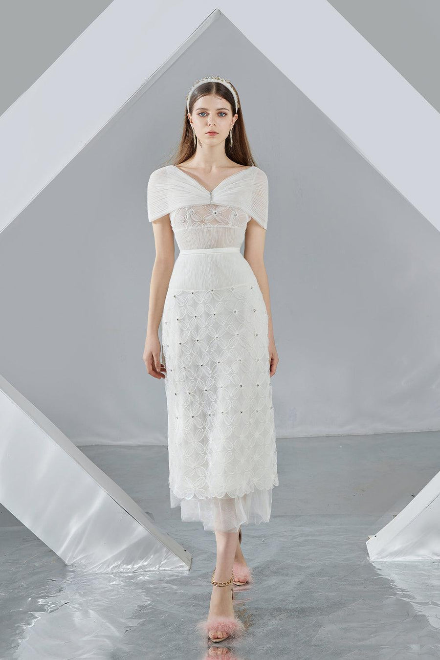 Kenna Straight Cape Sleeved Organza Midi Dress 6