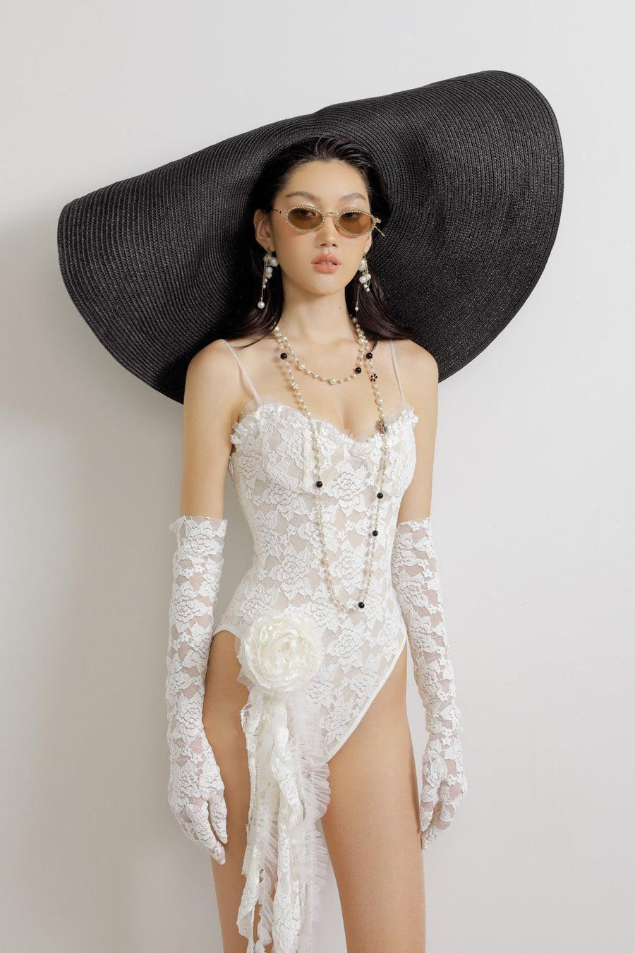 Kinley Bodycon Cami Lace Bodysuit White Bodysuit LASSY