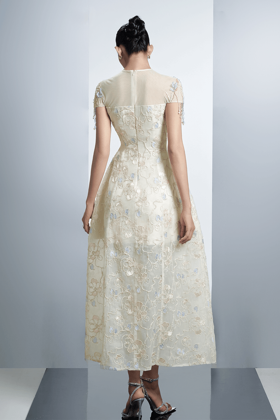 Vivienne A-line Floral Polyester Midi Dress 4