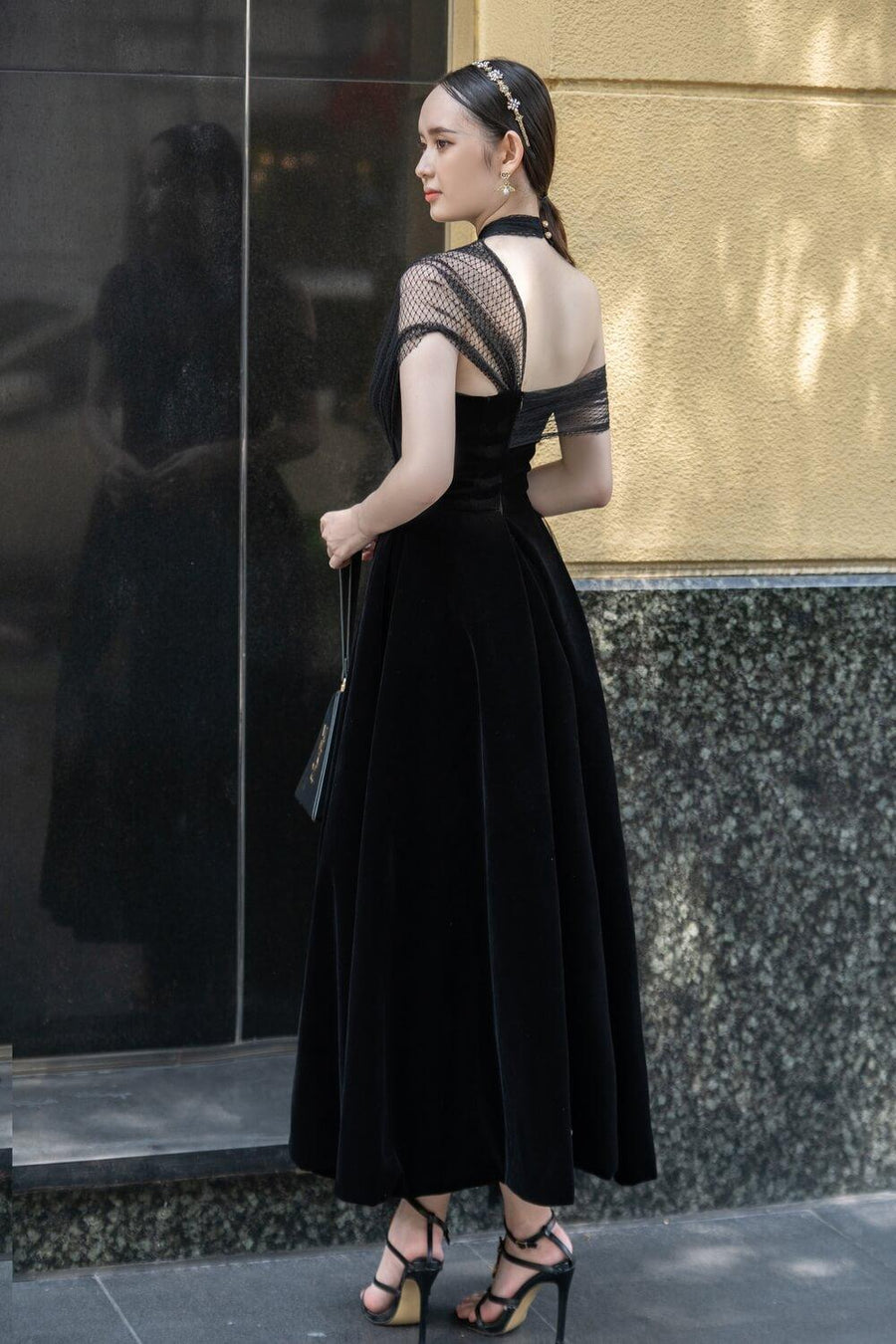 Leslie Fit and Flare Crossover Mesh Taffeta Maxi Dress 25