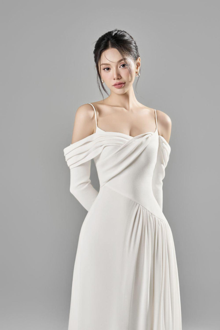 Letty A-line Cold Shoulder Sleeved Toothpick Spandex Midi Dress 2