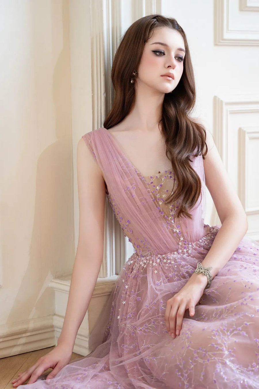 Lira V-Neck Maxi Dress 5
