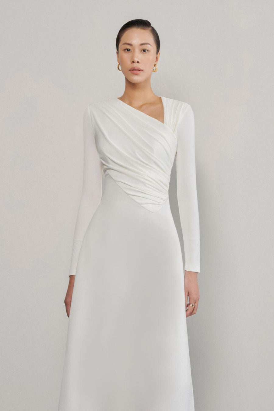 Lopsided A-line Long Sleeved Crinkle Crepe Midi Dress Midi Dress Eegen Studio