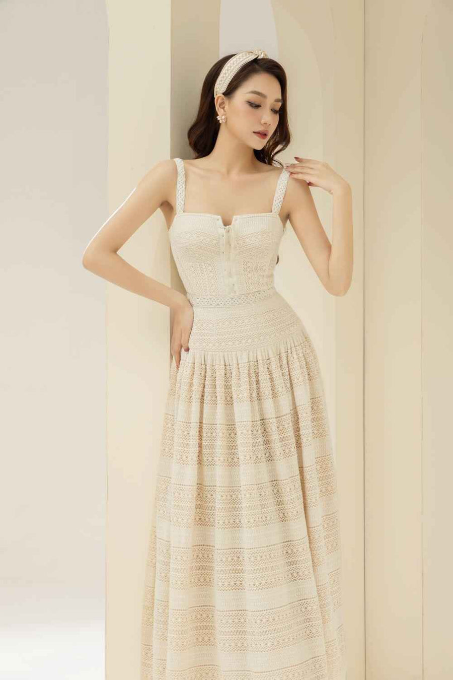 Lúcia Drop Waist Semi-Heart Neck Cotton Midi Dress
