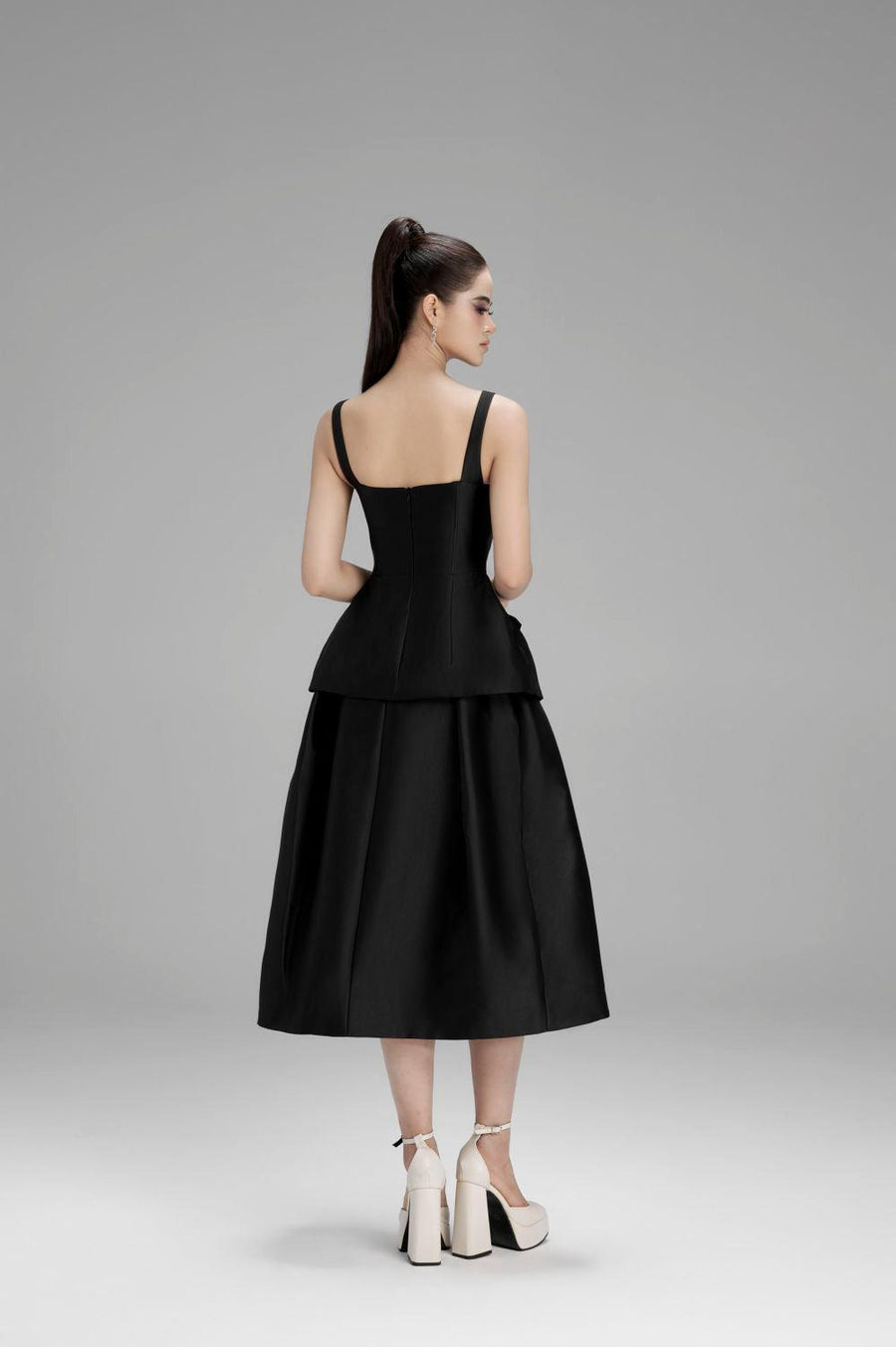 Lucy Peplum Semi-Heart Neck Taffeta Top Sleeveless Top Cordia