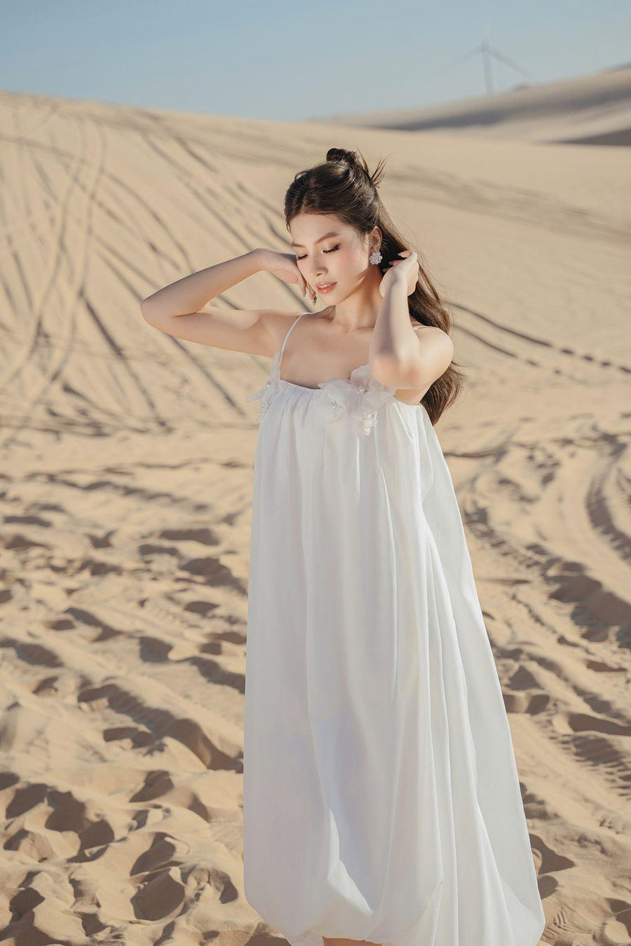 Ludi Cocoon Spaghetti Strap Kate High-low Dress Midi Dress Darling Diva
