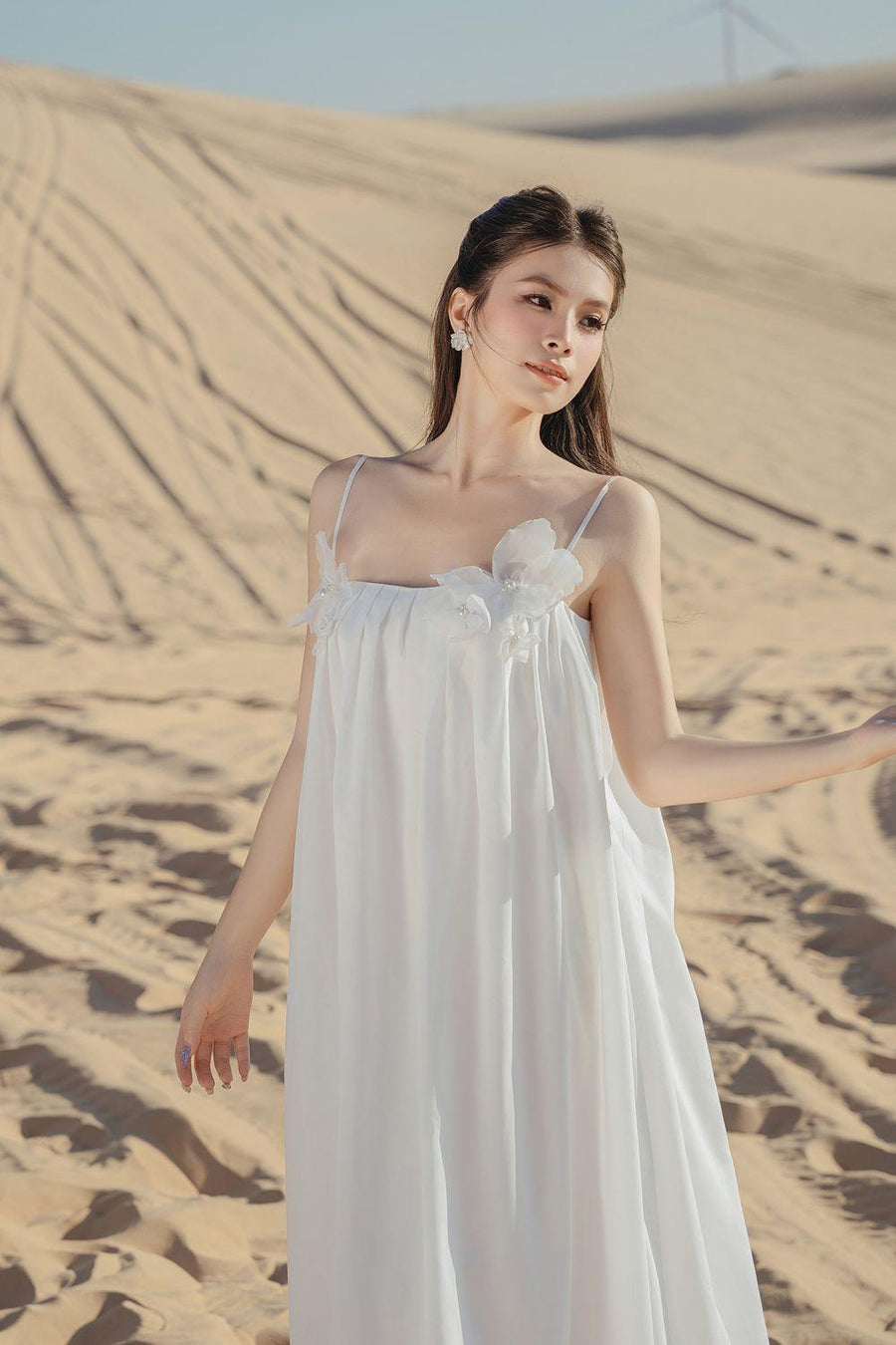 Ludi Cocoon Spaghetti Strap Kate High-low Dress Midi Dress Darling Diva