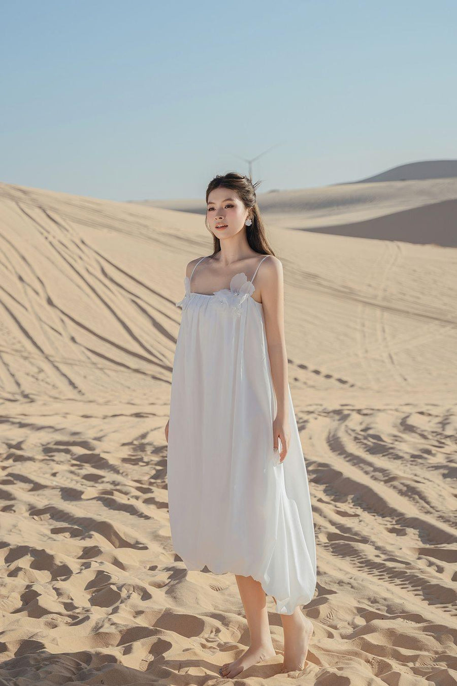 Ludi Cocoon Spaghetti Strap Kate High-low Dress Midi Dress Darling Diva