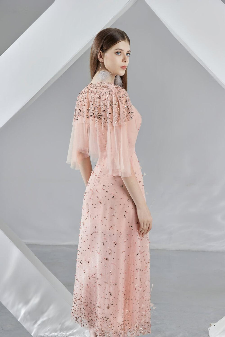 Mariam A-line Flare Sleeved Organza Midi Dress 4