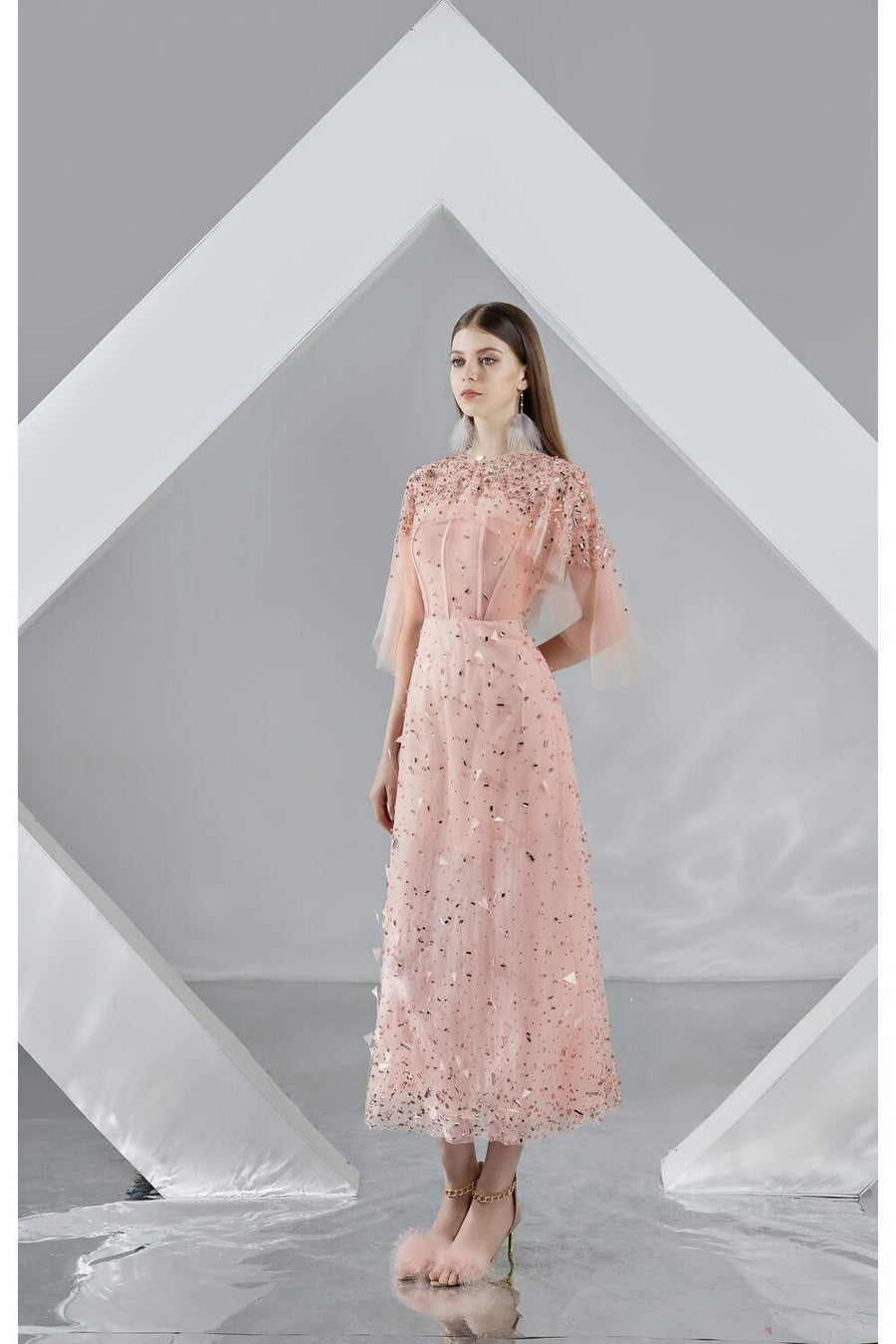 Mariam A-line Flare Sleeved Organza Midi Dress 5