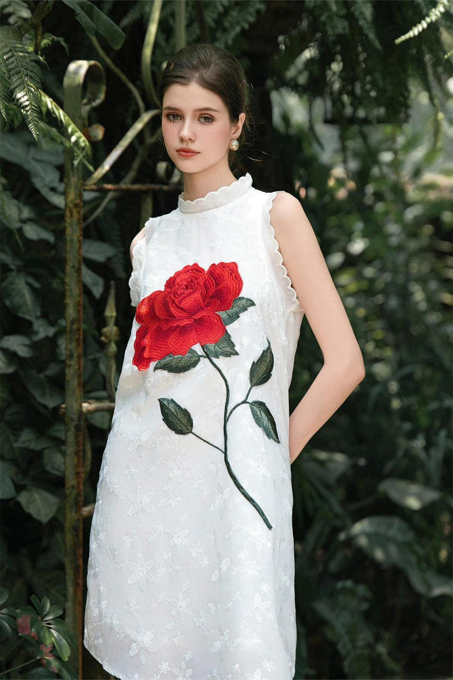 Marie Cla Straight High Neck Foam Organza Knee-length Dress 2
