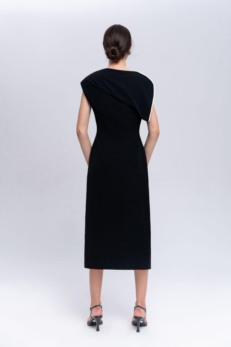 Mermaid Straight Asymmetric Sleeved Cotton Midi Dress Midi Dress Eegen Studio