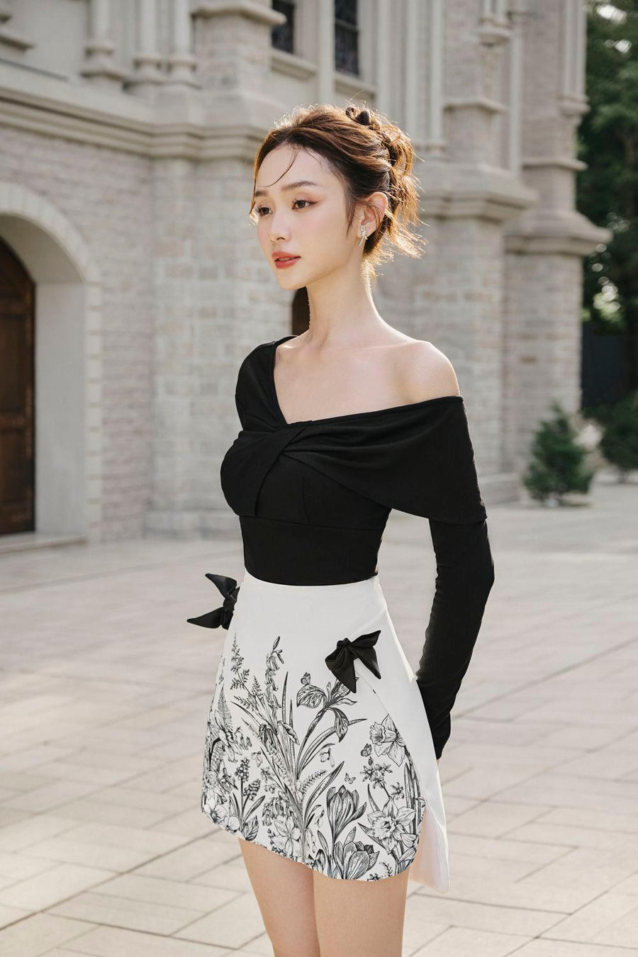 Molly Bodycon Asymmetric Neck Jersey Knit Top Long Sleeved Top Larmes
