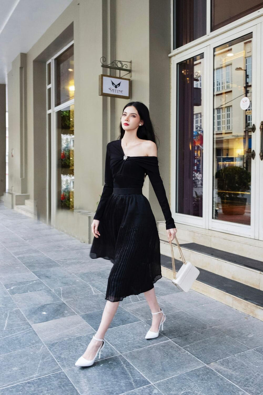 Molly Bodycon Asymmetric Neck Jersey Knit Top Long Sleeved Top Larmes