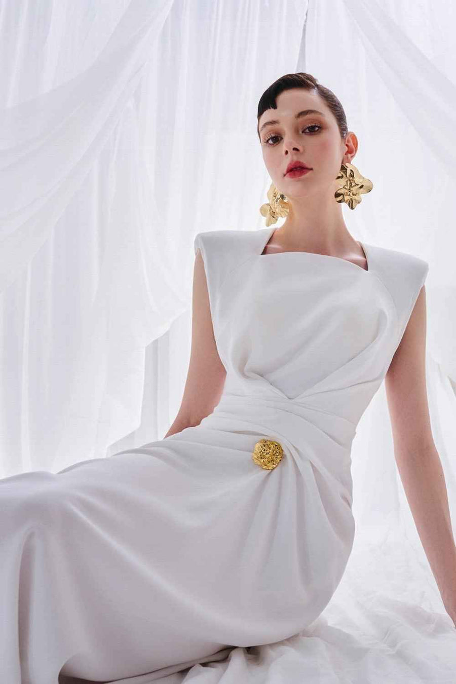 Moreno Sheath Queen Anne Neck Synthetic Midi Dress