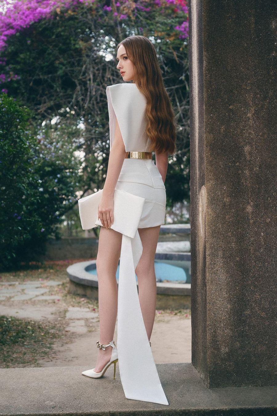 Morris Bodycon Asymmetric Sleeved Taffeta Mini Dress Mini Dress Calista de Minh Thanh