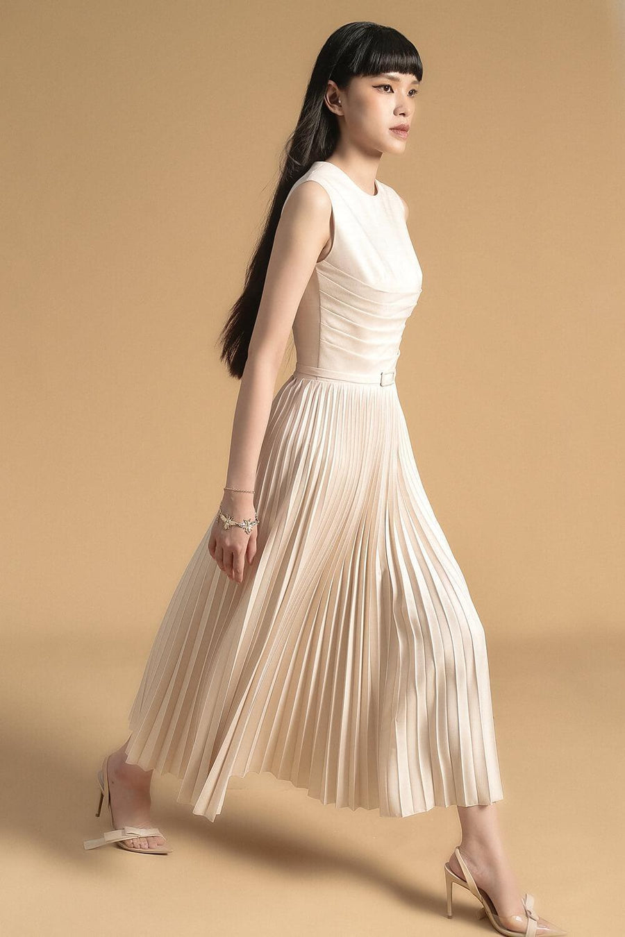 Nancy Pleated Sleeveless Polyester Midi Dress Midi Dress Maison des Copains