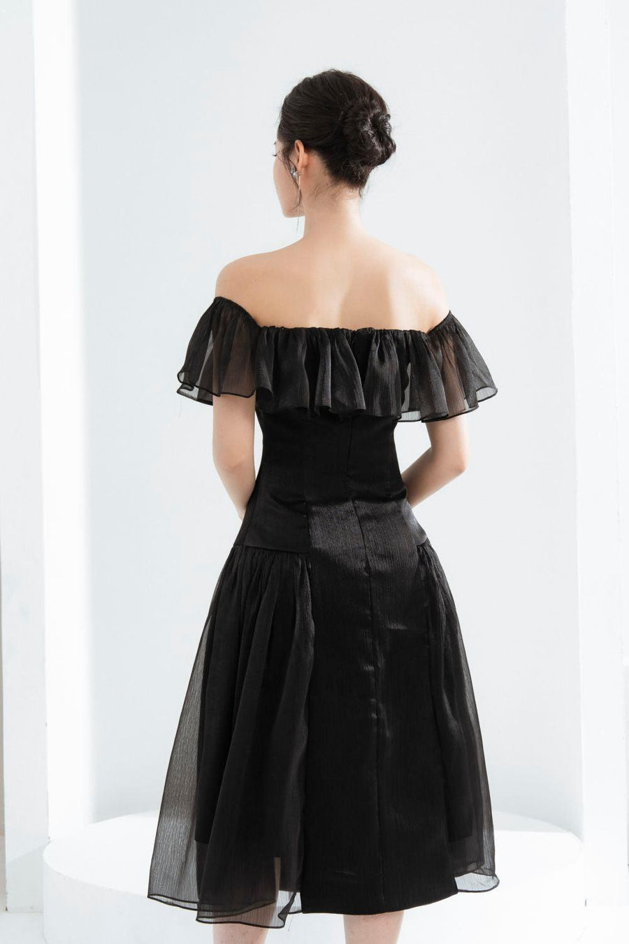 Nikita A-line Square Neck Chiffon Midi Dress Midi Dress Cordia