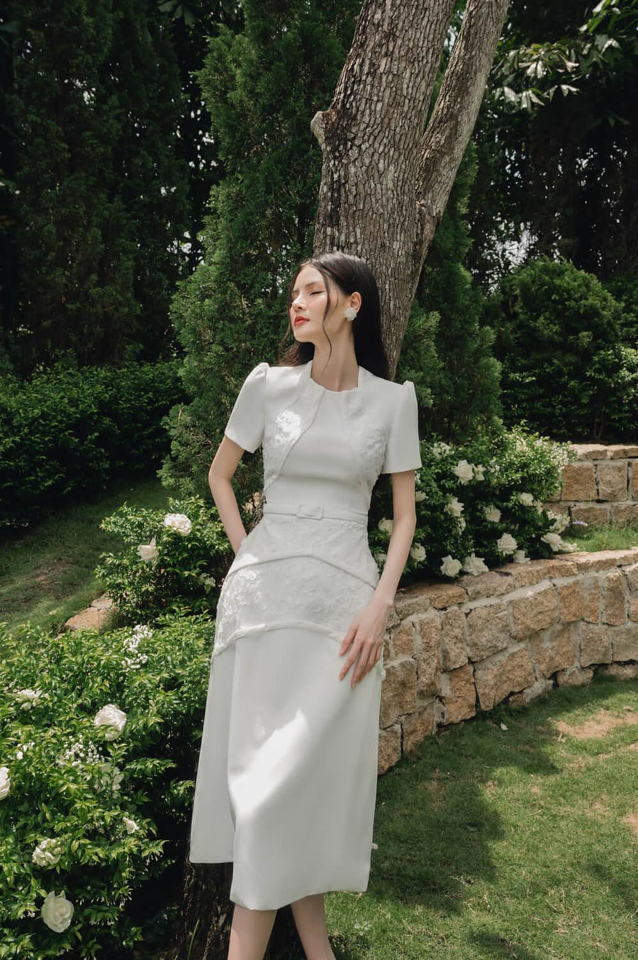 Olivia A-line Short Sleeved Spandex Homespun Below The Knee Dress Midi Dress Larmes