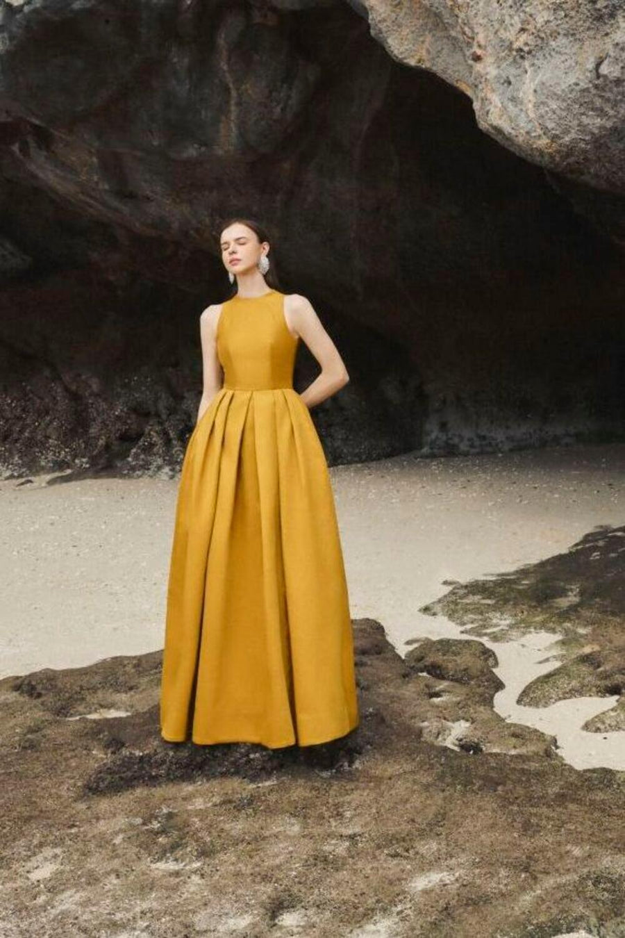 Olivia Ball Gown Round Neck Taffeta Maxi Dress 16