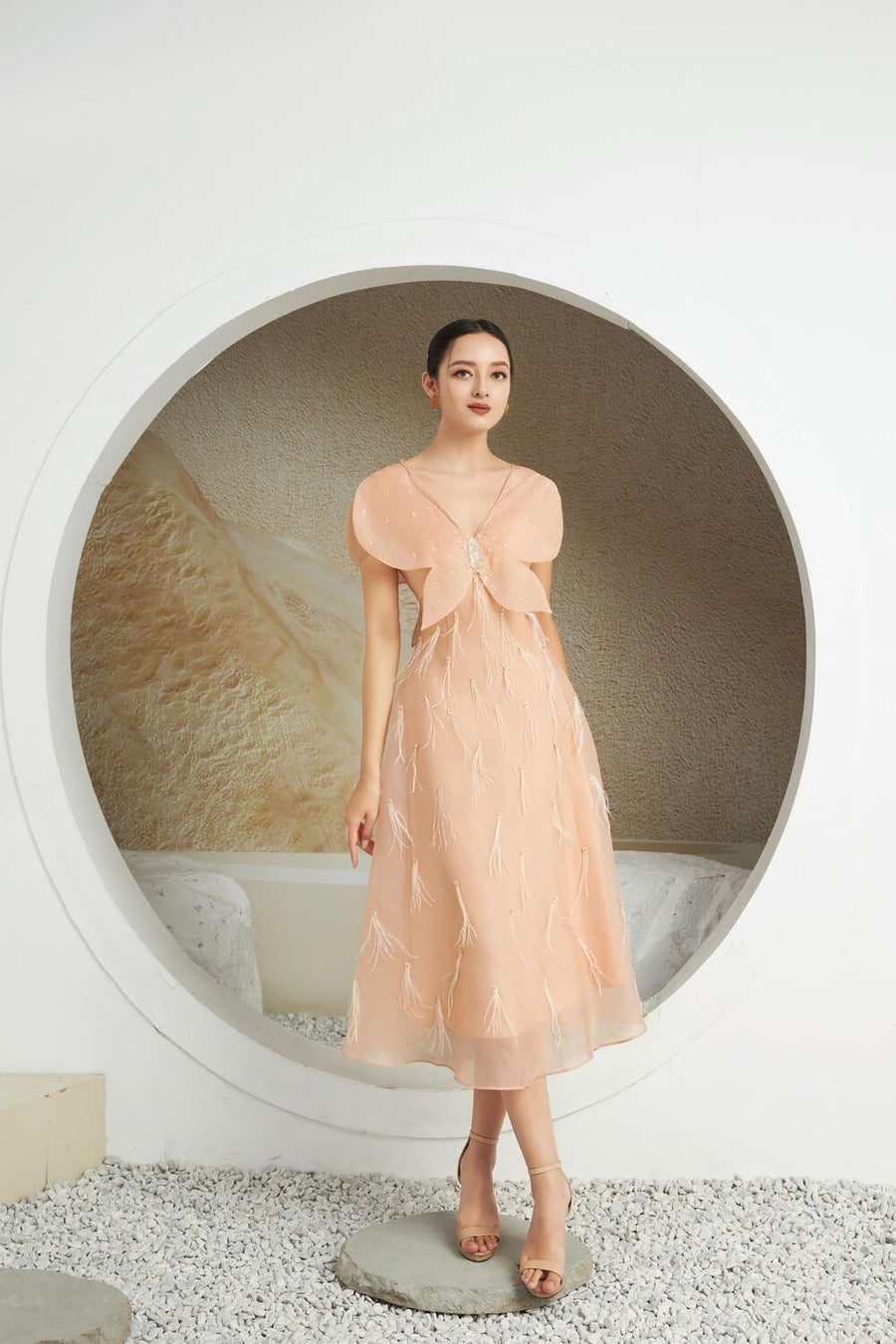 Orian A-line Sleeveless Organza Midi Dress 1