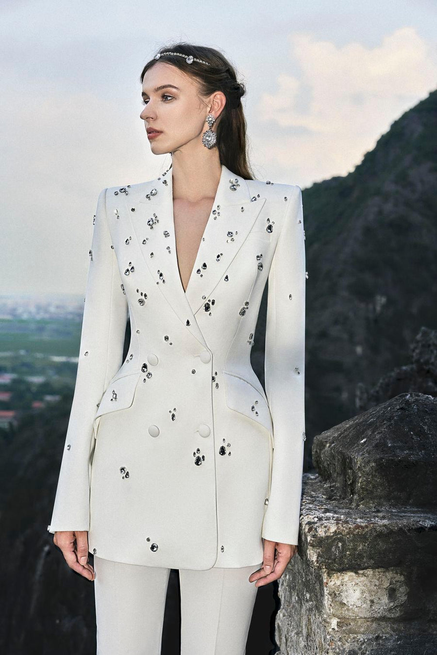 Pathfind Structured V-Neck Velvet Blazer Blazer TRACY STUDIO