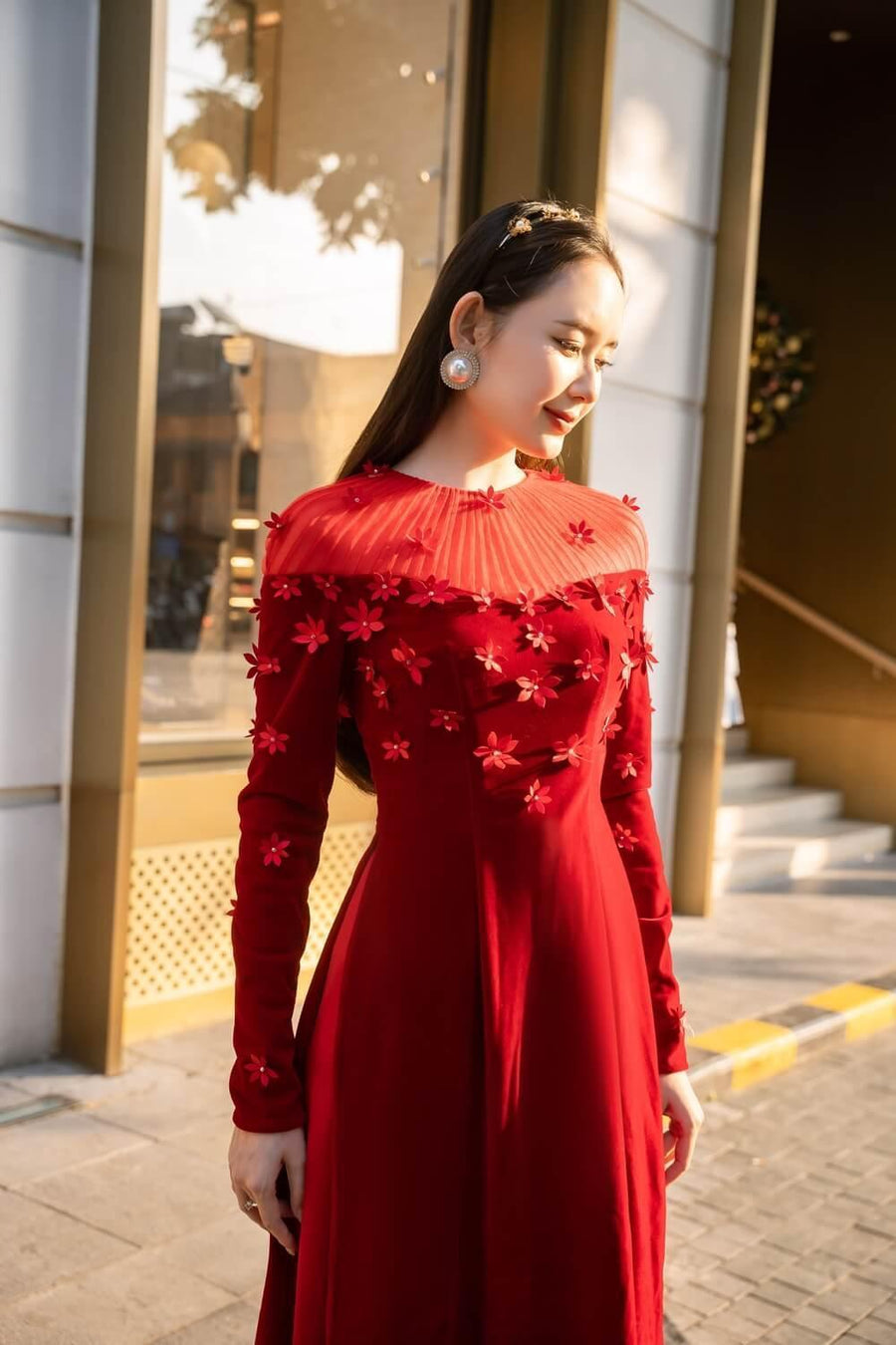 Remi Fitted Flower Applique Velvet Long Length Ao Dai Set 2