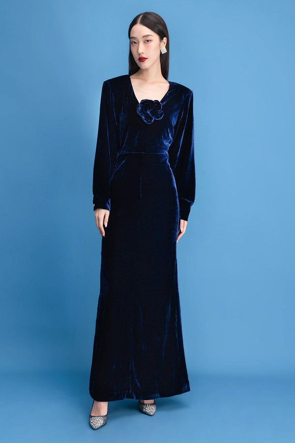 Renata Sheath Long Sleeved Velvet Maxi Dress