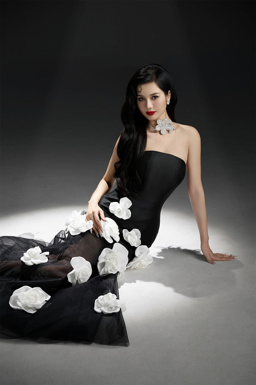 Lucie Rose A-line Flower Applique Mesh Taffeta Floor Length Dress 4