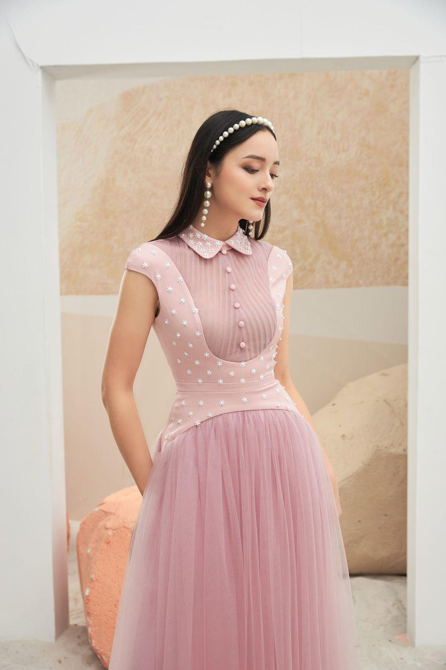Robaire Gathered Collared Neck Taffeta Midi Dress 19