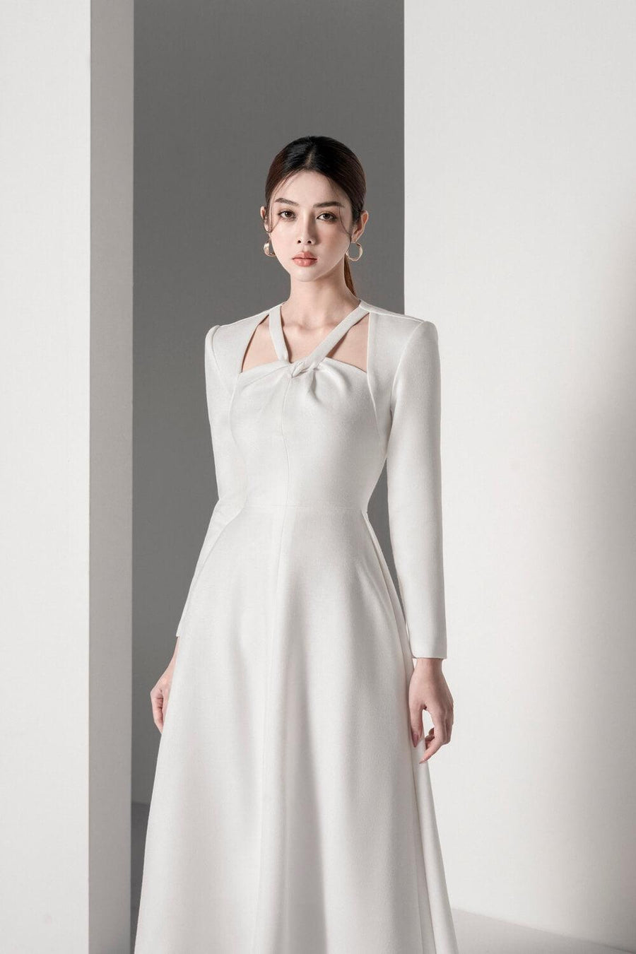 Saika Fit and Flare V-Neck Scuba Midi Dress Midi Dress Delicate