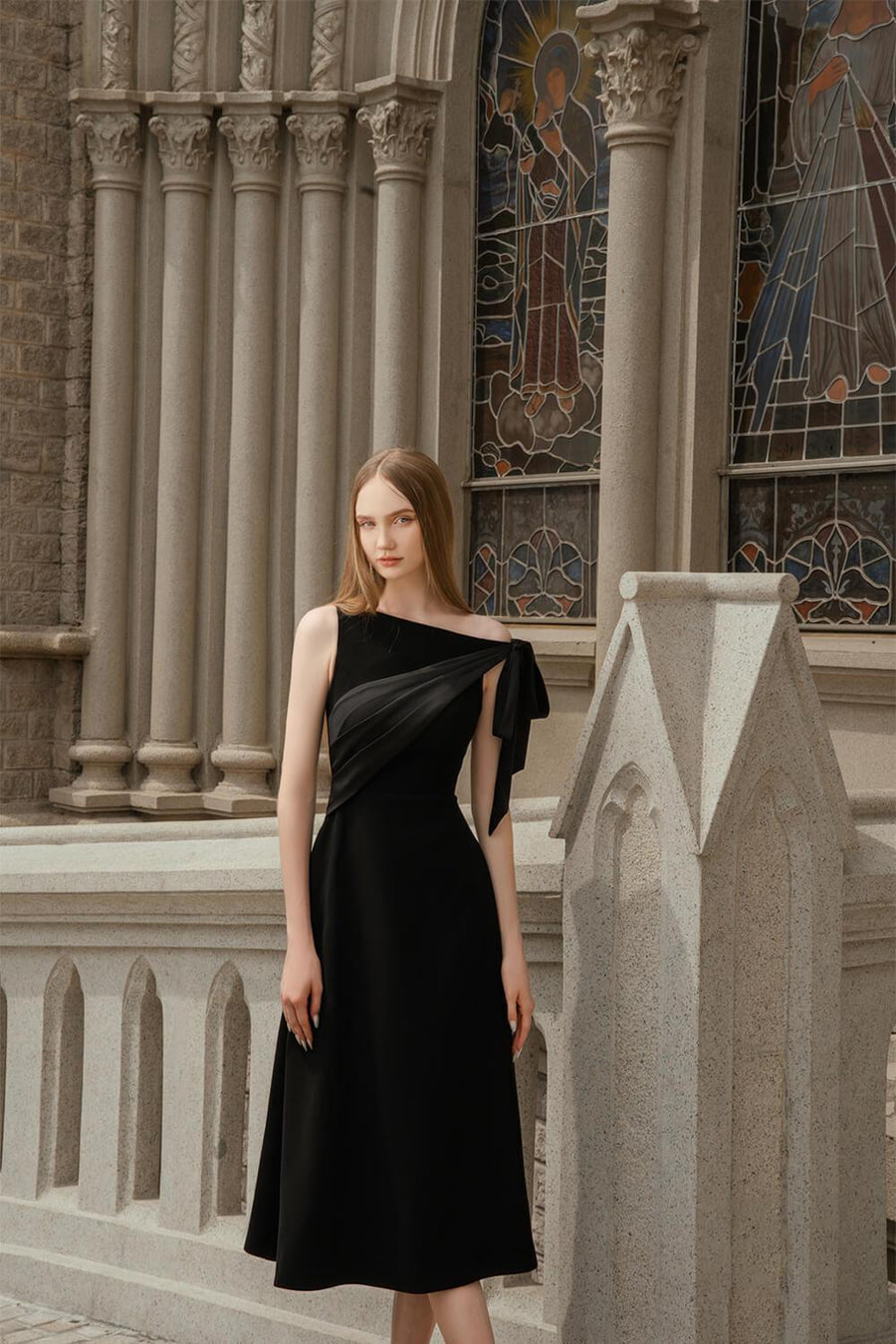 Sedum A-line Diagonal Neck Velvet Midi Dress Black Midi Dress Darling Diva